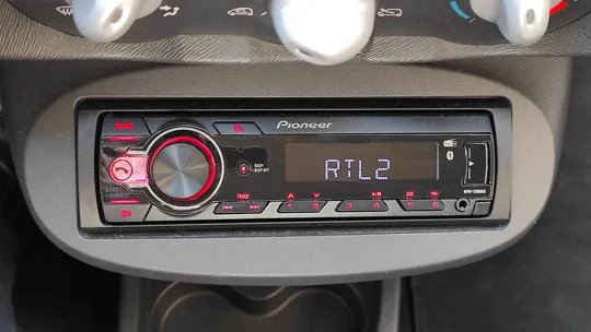 twingo-blanche-autoradio Twingo Blanche Autoradio